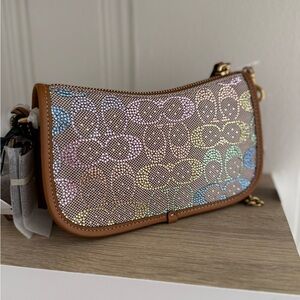 Coach Swinger Bag 20 With Chain In Crystal Signature Jacquard NWT!